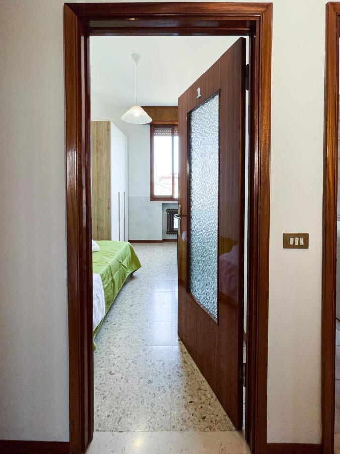 Affittacamere Casa Gramsci - Affitti Brevi Italia Modena